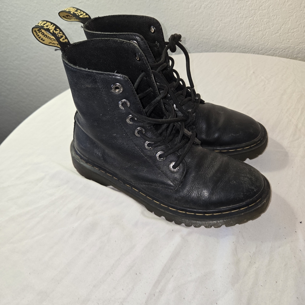 Dr. Martens Women's Black Leather Lace-Up Boots